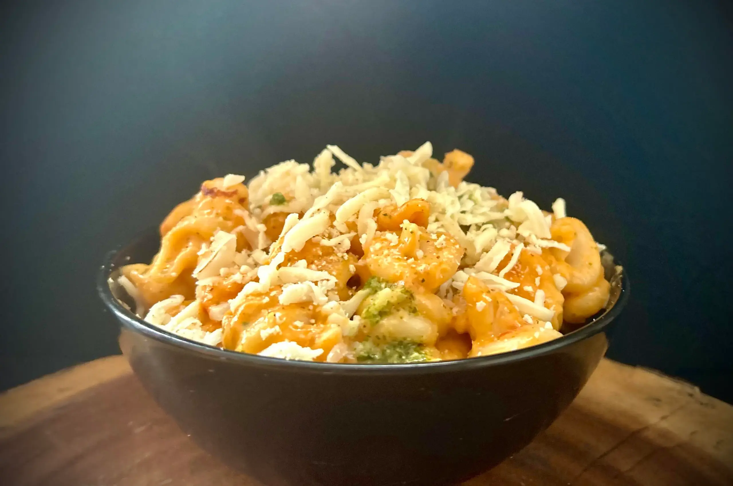 Mac and cheese catering from Mac N Noodles